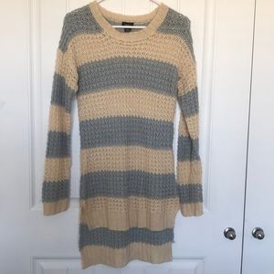 Rue 21 sweater